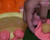 Foto langkah ke 5 dari resep Kue Ku isi Kacang Hijau.