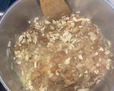 Foto del paso 2 de la receta: Risotto de muchardinas y champiñones
