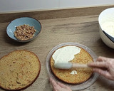 Foto del paso 6 de la receta: Tarta de zanahoria cubierta de crema y nueces (carrot cake)