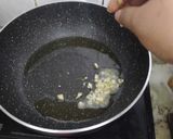 गार्लिक चिल्ली नूडल्स (garlic chilli noodles recipe in Hindi) रेसिपी चरण 2 फोटो