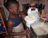 Victoria Sponge Cake recipe step 4 photo