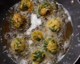 A picture of step 3 of Methi bites.