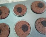 A picture of step 7 of Oreo muffins.