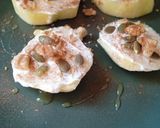 Φωτογραφία βήματος 1 της συνταγής Εύκολο Σνακ με μήλο και κατίκι