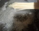 Foto langkah ke 1 dari resep Spaghetti bolognese sederhana.
