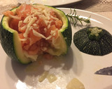 Foto del paso 8 de la receta: Calabacitas rellenas de salmón y queso