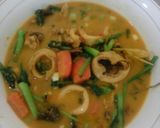 Foto langkah ke 7 dari resep Cumi santan caisim wortel.