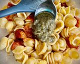 Foto del paso 2 de la receta: Orecchiette con tomates cherry confitados