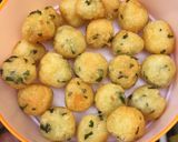 Foto langkah ke 4 dari resep Bebola Kentang Keju Goreng😋.