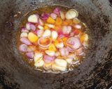 Foto langkah ke 2 dari resep Sambal Goreng Tomat.