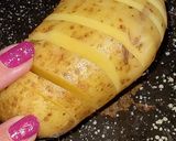 Foto del paso 2 de la receta: Papas al horno con cáscara y queso fundido