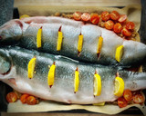 Foto del paso 3 de la receta: Salmón al limón al horno