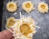 Foto langkah ke 4 dari resep Thumbprint Cookies 🧈🥚🍓.