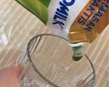 Foto langkah ke 3 dari resep Jus Green Glow Creamy Matcha.