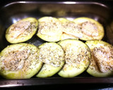 Foto del paso 2 de la receta: Berenjenas con queso de cabra y hierbas Provenzal al horno