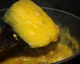 A picture of step 5 of Suji Mango Halwa Dessert.