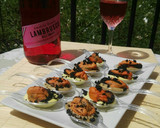 Foto del paso 7 de la receta: Mejillones con dos mayonesas y tierra de aceitunas negras