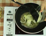 Foto langkah ke 8 dari resep Fuyung Hai Praktis dan Enak.