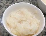 A picture of step 3 of 碗粿rice cake in the bowl.