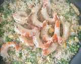 Foto del paso 2 de la receta: Arroz frito con gambas
