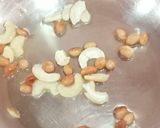 A picture of step 2 of Jawar flakes Upma.