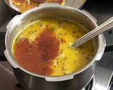 A picture of step 5 of Ragda panipuri.