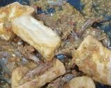 Foto langkah ke 2 dari resep Ikan Asin Tahu Sambal Ijo.