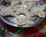 A picture of step 3 of Flower samosa.