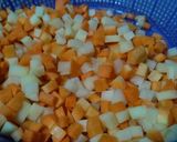 Foto langkah ke 2 dari resep 46. RISOL SAYUR (WORTEL KENTANG).