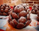 Foto del passaggio 4 della ricetta Pigne di cioccolato
