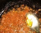 A picture of step 2 of Spaghetti & Egg Sauce.