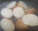 A picture of step 2 of Vratwale Potato Roast.