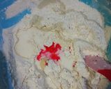 Foto langkah ke 4 dari resep Donat Maizena Merah Putih.