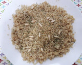 Foto del paso 3 de la receta: Quinoa con salsa de soja y piñones