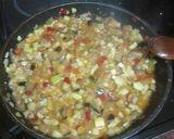 Foto del paso 6 de la receta Mosaico de pisto, potón y langostinos