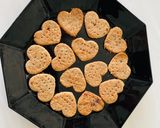 A picture of step 6 of Baked dates puri.