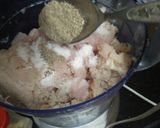 A picture of step 2 of Wonton.