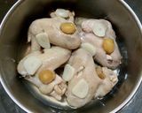 Foto langkah ke 1 dari resep Ayam Kukus.