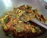 লটে শুটকি ঝাল(lote shutki jhal recipe in Bengali) রেসিপির ধাপ 6 ছবি