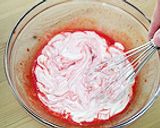 Tejszínes epertorta recept fázis 4 fotója
