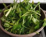 Foto langkah ke 1 dari resep Rujak Kangkung.