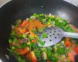 A picture of step 4 of Methi Paneer Bhurji.
