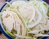 Egyszerű párolt káposzta recept fázis 1 fotója