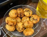 Foto langkah ke 5 dari resep Combro Pedas.