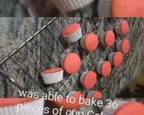 A picture of step 6 of Red velvet meringue cupcakes.