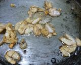 Hình bước làm 1 của món Rau mầm trộn dầu giấm