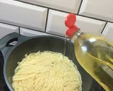 A picture of step 11 of Spaghetti, mince and brown onion soup.