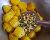 সহজ আলুর দম (Easy aloor dum recipe in Bengali) রেসিপি ধাপ - 3 ছবি