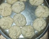 स्टीम्ड पनीर वेजीटेबल मोमोज (Steamed paneer vegetable momos recipe in Hindi) रेसिपी चरण 6 फोटो