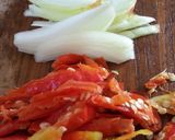 Foto langkah ke 1 dari resep Tumis Labu Siam Pedas.